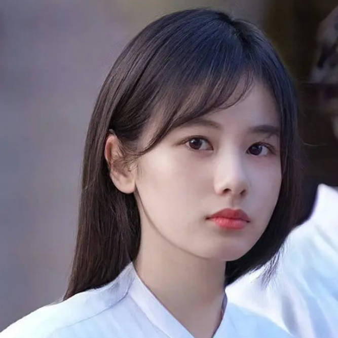 男艺人都有 女装 魂 黄子韬性转好娇媚 吴镇宇黄宗泽辣眼睛 照片