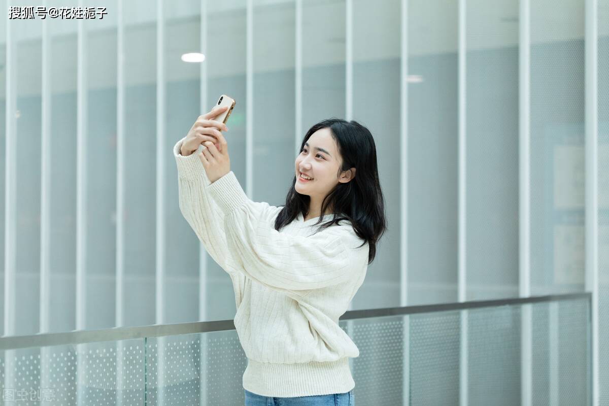 给女生送礼物她不要什么意思 1abfc7ab12974a4793affe9e0b227f88.jpeg