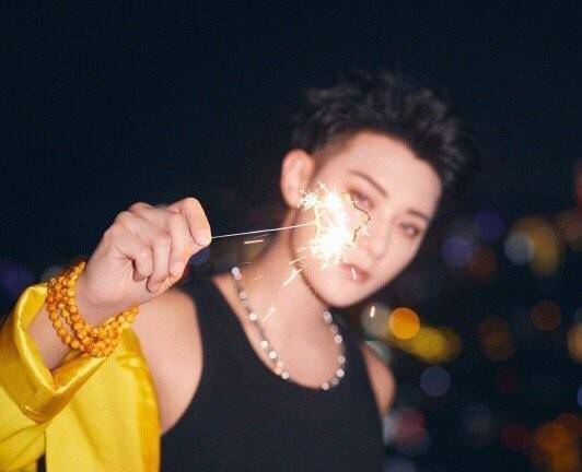 父亲|黄子韬综艺首度落泪！谈到父亲忍不住泪崩，一句话证明他已是演员