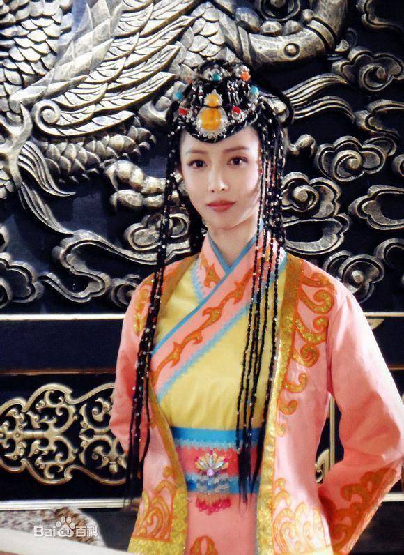 4,上谷公主 陈钰琪饰九公主拓跋迪,她活泼机灵,又呆
