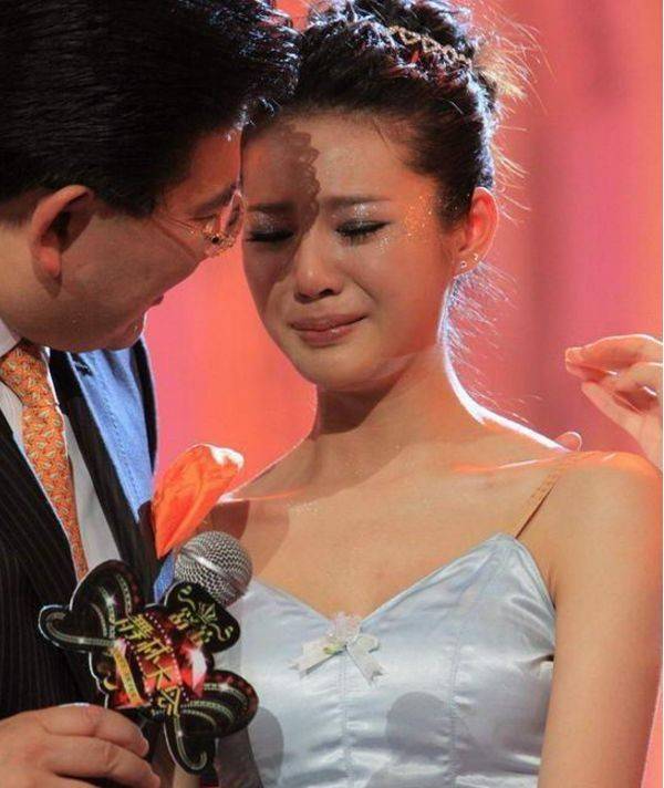 宋汶|她因一部剧一夜成名，未出月子惨遭家暴，年仅27岁的她就已离世