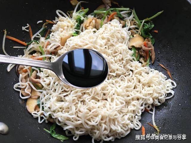 营养|女儿最爱的早餐,营养好吃又耐饿,连吃三天也不腻,十分钟准上桌