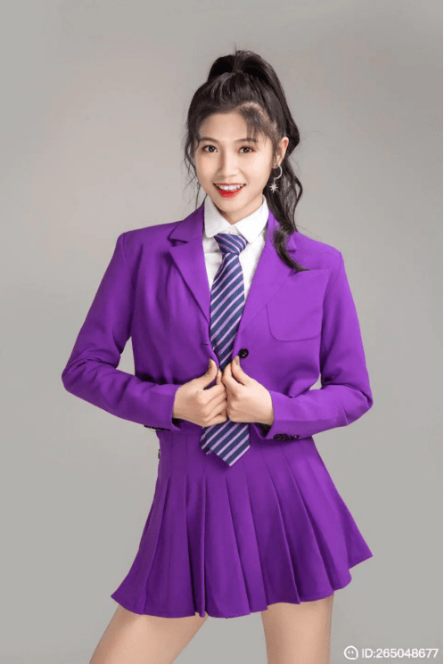 陌陌主播百变小伍跨界成功唱跳俱佳获网友赞许