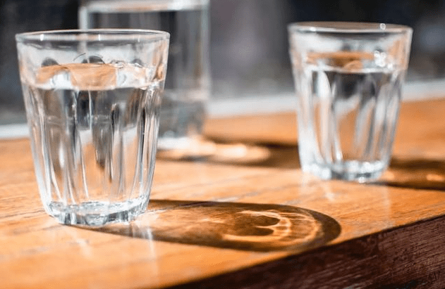 肝脏|肝不好的人，早上起床会有4大恐怖表现，若你一个不占，还算幸运