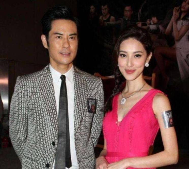 郑嘉颖在结婚前就爱上了佘诗曼,徐靖雯和其他女演员.