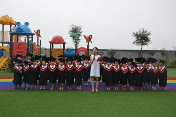 家长|幼儿园要求调查“家底”,家长们也很有“套路”的,不想轻易露富