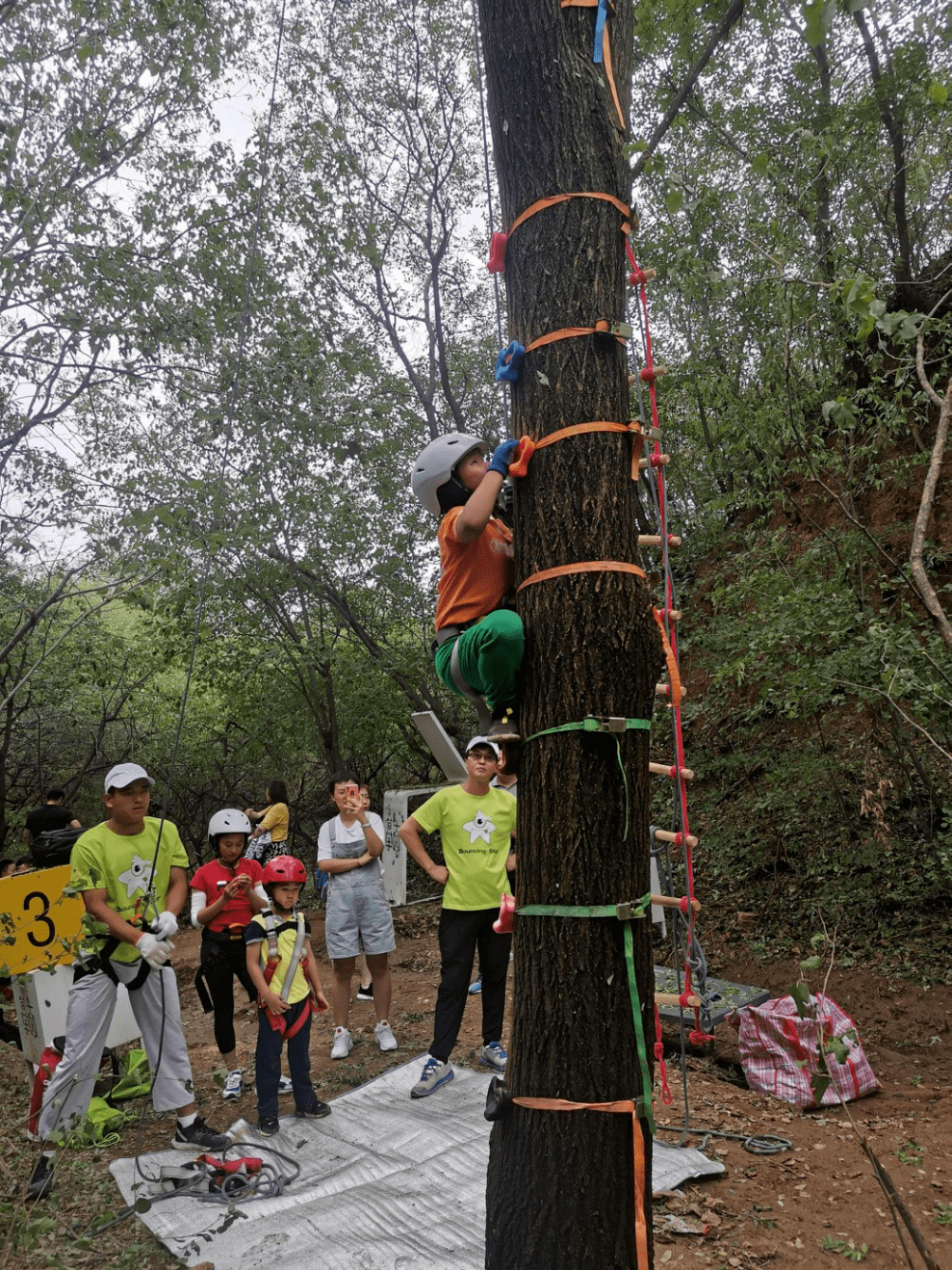 探访绿骑士营地:半小时能教会孩子火灾逃生吗?