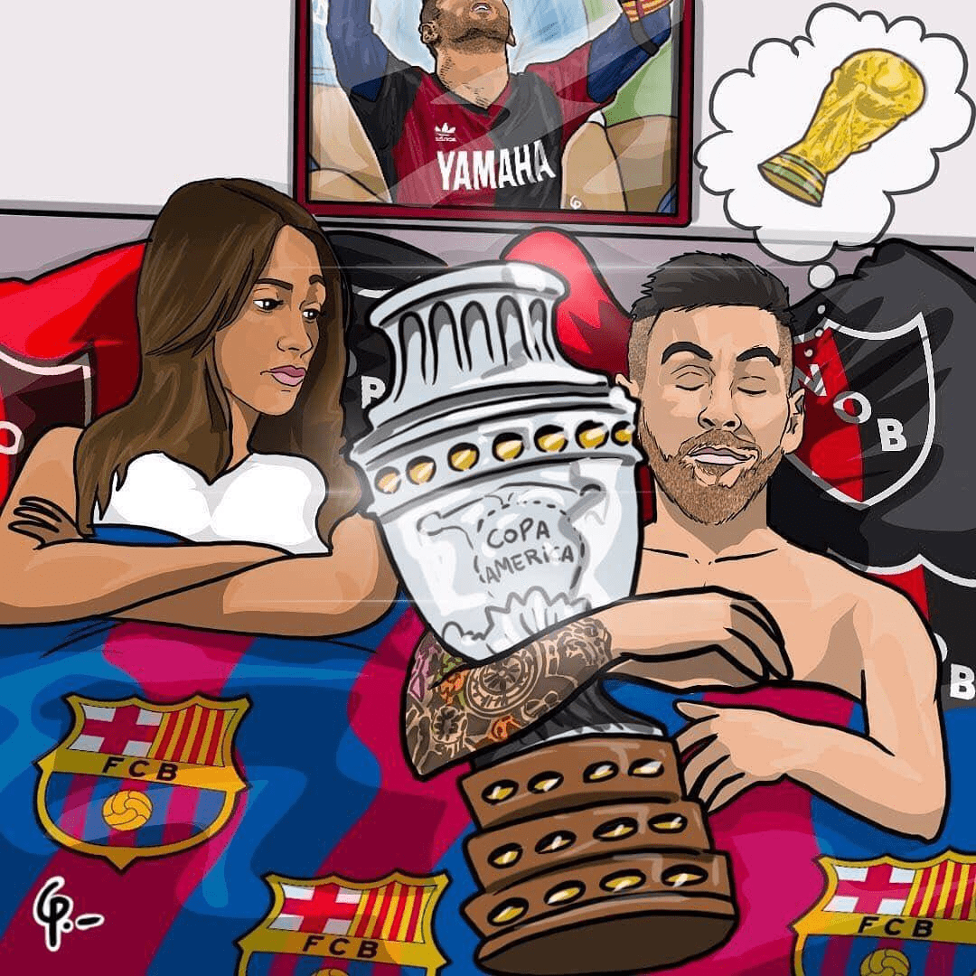 梅西美洲杯冠军,c罗金靴奖!梅西抱着奖杯睡觉不顾身旁的老婆?