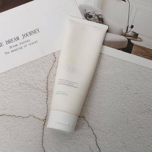 警告|拉入“小黑屋”的洗面奶,学生党却偏爱,油腻闷痘警告