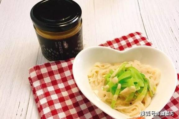 宝爸|补钙食材排名第一的原来是它！十分钟给宝宝做出来一道高钙辅食