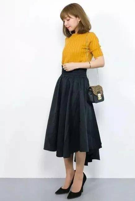 设计|你还在为胯宽、腰粗、腿短而忧虑？看这里，这件单品通通帮你解决！