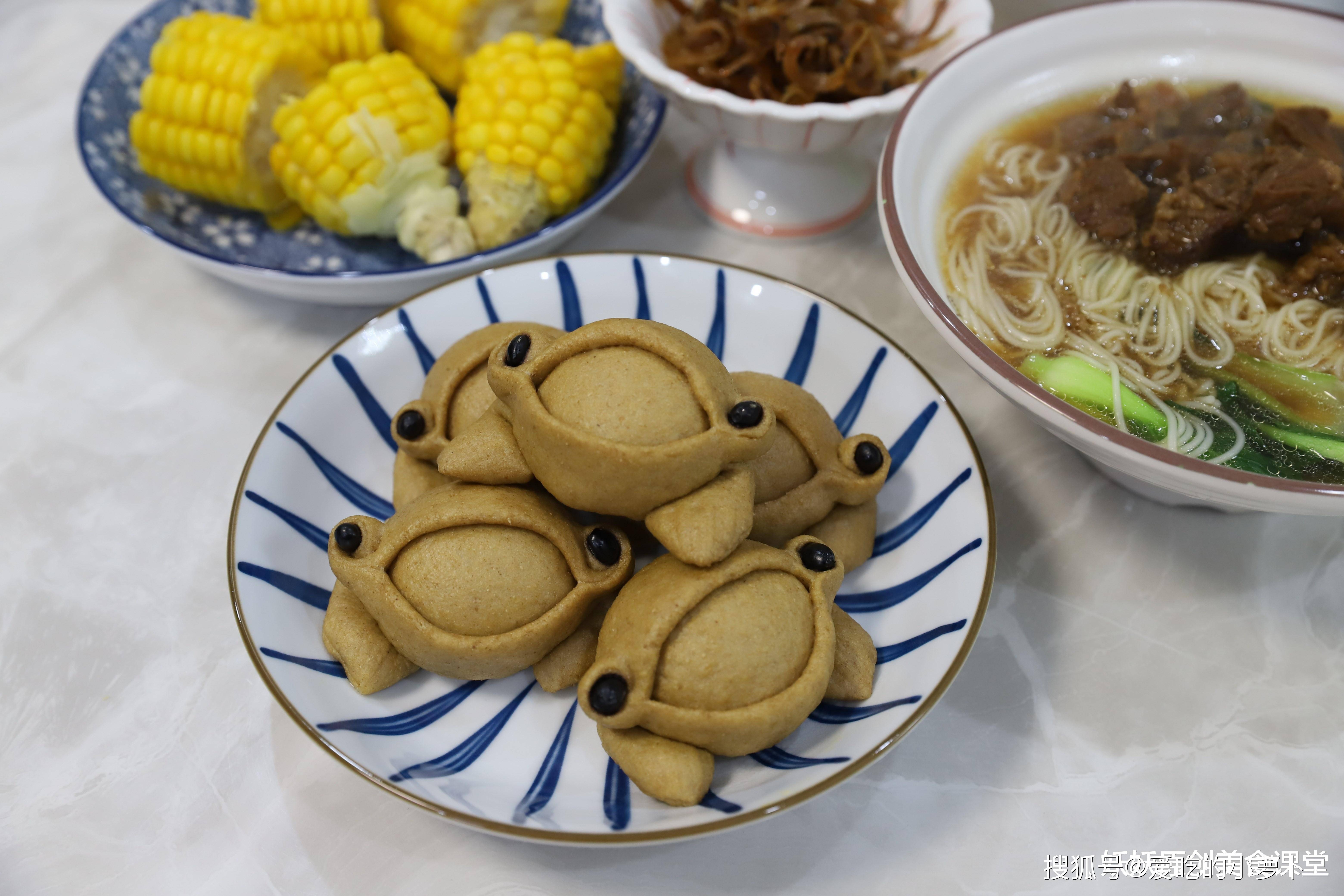 美食|冬日小朋友早餐,热腾腾营养又管饱,早起十分钟就搞定,真方便