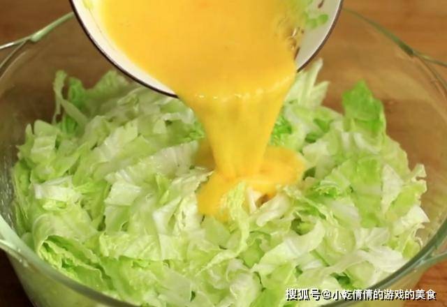 烧锅|这早餐煎饼是孩子最爱吃的，鲜嫩糯香还营养，2天吃不到都馋得慌
