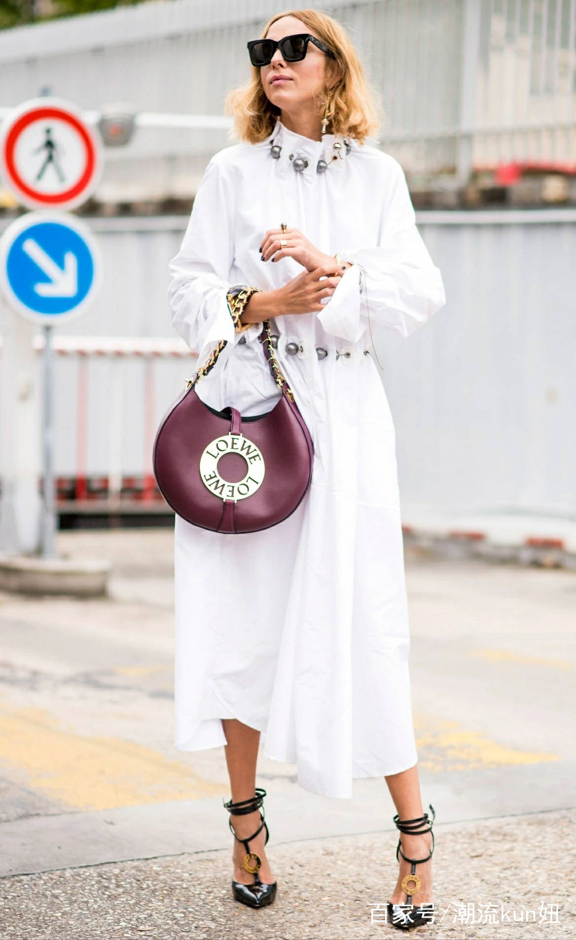 大气|女人要想优雅大气，这4款连衣裙，让你美一整个夏天，赶紧get