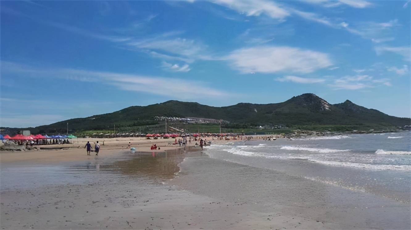 辽宁葫芦岛觉华岛好旺角渔村宾馆小屋三面环海海鲜大餐随便吃