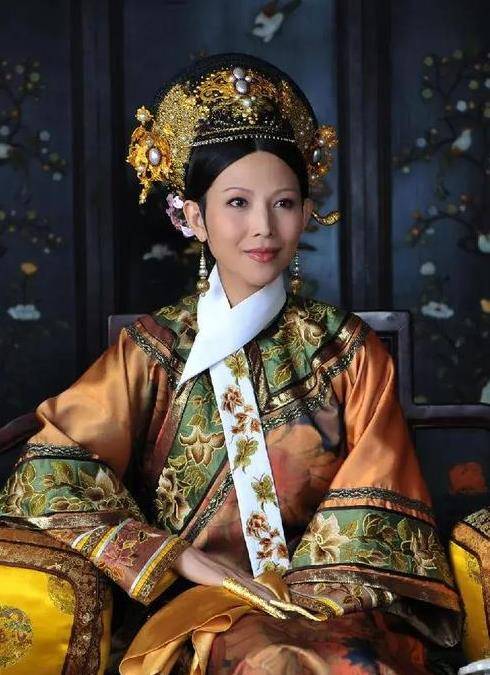 原创郑晓龙投资7000w拍甄嬛传李静问他那么多演员有没有让你头疼的