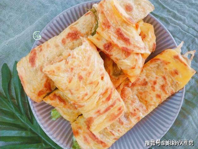 做法|做手抓饼时,加点南瓜,没想到那么好吃,酥脆又柔软,好吃解馋