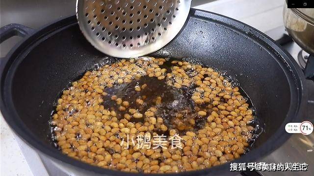 都浮|黄豆别打豆浆了,这做法实在太香了,既是解馋小零食,又是下酒菜