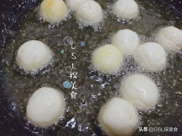 做法|土豆别炒着吃了，简单一做，变成可口小零食，外酥里嫩，好吃