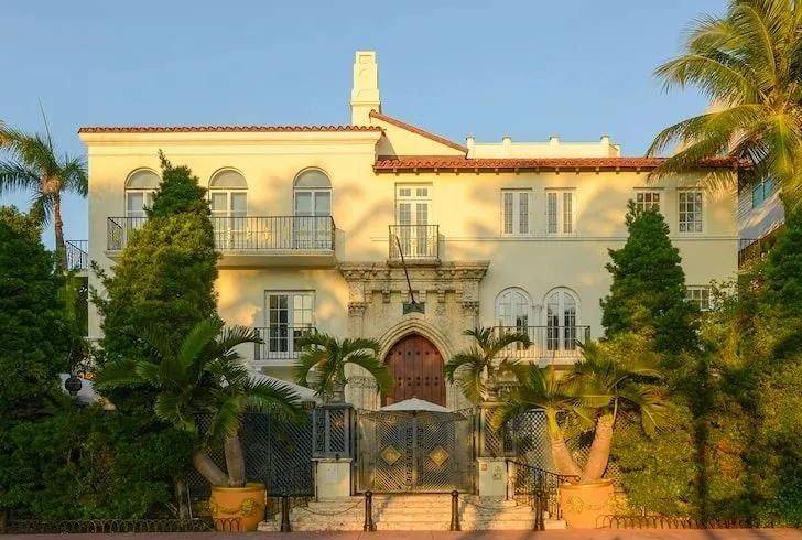 ����Reverso����ת���Ϻ�,500��Nike������Ь������|ֱ��Daily