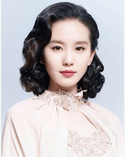 Pick|女星旗袍大赏：赵丽颖、杨幂、热巴、刘亦菲，你Pick谁？