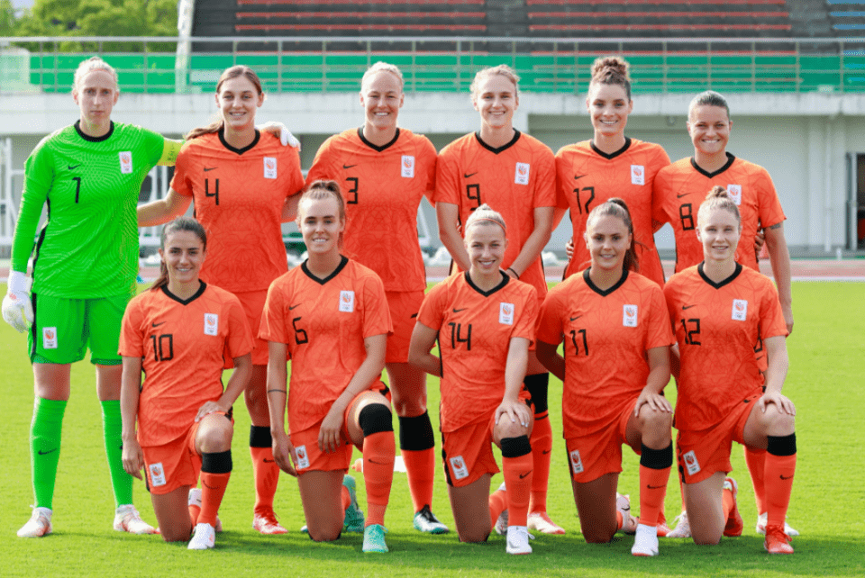 日本足球排名_日本足球宝贝