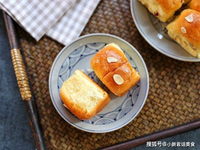 因为|这样做出来的面包，香甜柔软，太好吃了，儿子连吃5个直夸香