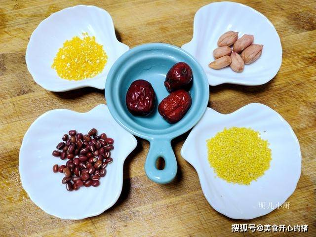 美食|冬季早起十分钟，五种食材搅一搅，营养不输牛奶，脾胃越来越好