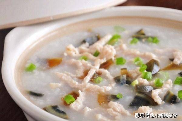 美食|煮皮蛋瘦肉粥，不要傻傻的直接下米煮，多加“一步”，爽口不油腻