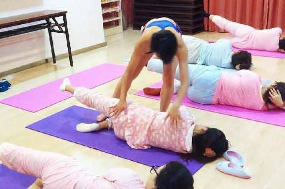 月子|坐月子绑束缚带有效果吗？看宝妈的亲身经历，绑不绑还是有差别的