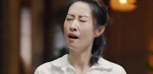 分分钟|刘敏涛新剧太出戏,摇头、翻白眼,分分钟让人想到《红色高跟鞋》