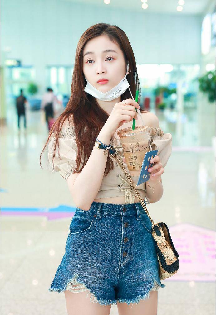 显得|近期女明星显胖造型盘点：杨幂、杨采钰、吴宣仪