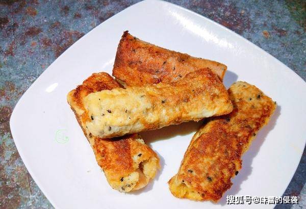 做法|我家三天两头就吃这早餐，简单一做，10分钟上桌，解馋又管饱