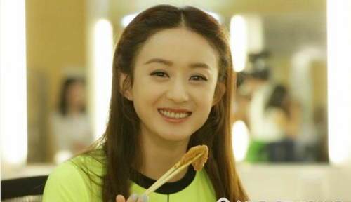 女明星吃货排行榜_盘点娱乐圈里的吃货女明星,赵丽颖排行第一