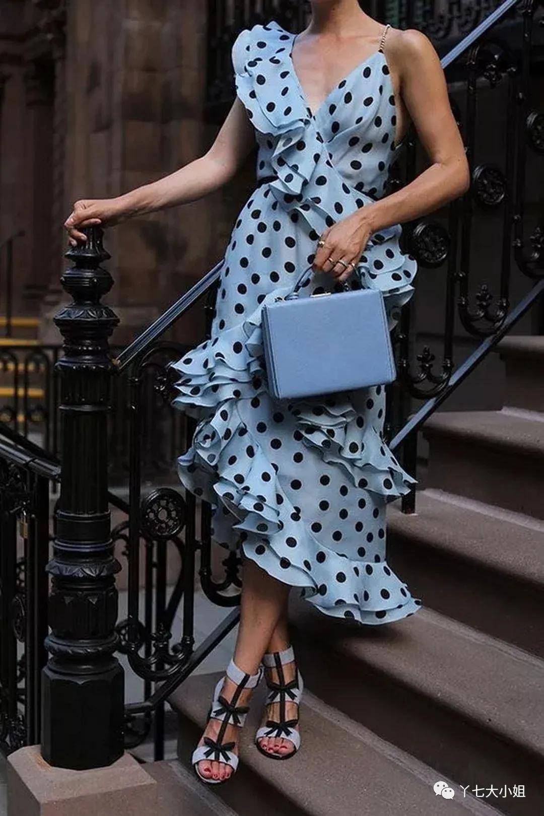 面料|今年夏天桔梗裙又火了,优雅又显气质!