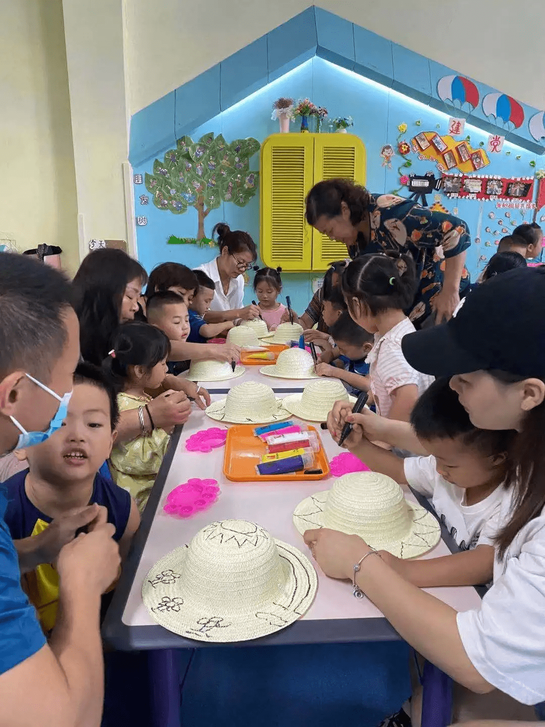 活动|走近孩子 陪伴成长｜园外园朝阳园半日开放暨学期末汇报活动