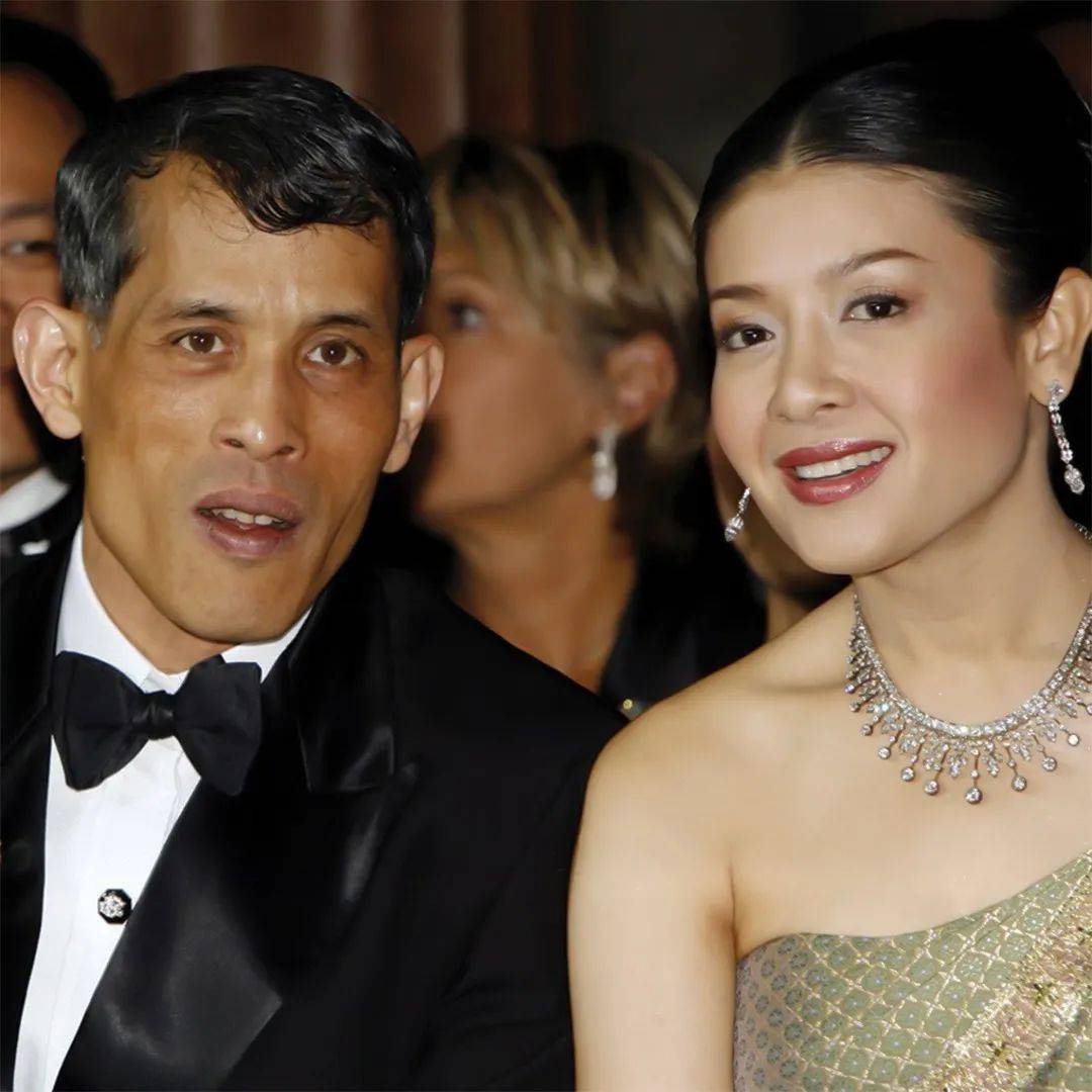泰国最美王妃西拉米曾极尽受宠如今却被抛弃不再被国王过问