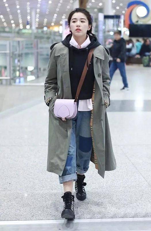 颜色|最近流行一种新穿法，叫“卫衣+外套”，保暖洋气，明星都上瘾！