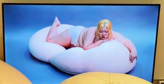 生命|33 岁网红抽脂手术感染去世:“为了变美,我献出了生命”