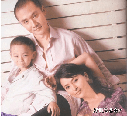 琼瑶女郎何音之子将出道!亲生父亲黄志忠无祝福?