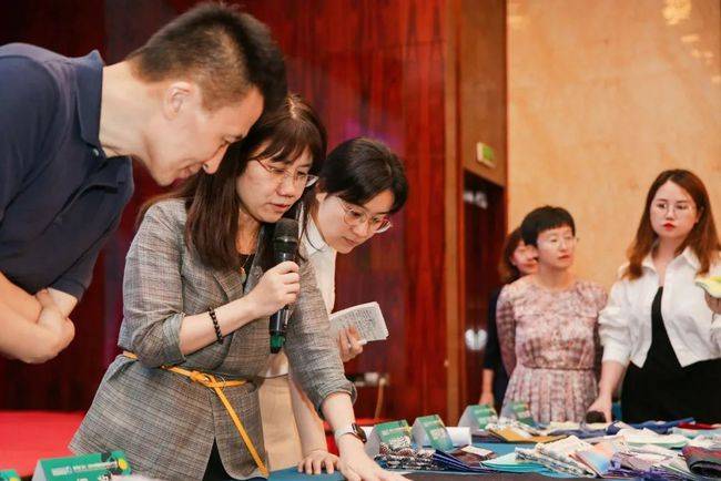 赛得利|2400块精品面料角逐优可丝 BV·2021中国时尚面料设计大赛
