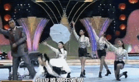 舞台|赵丽蓉离世21周年,老艺术家在舞台上表演探戈、武术,带给人民欢乐的她罹