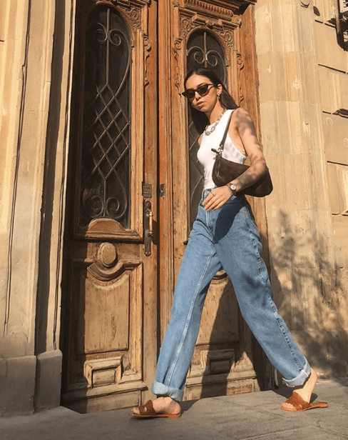 加点|白背心+裤装:最好凹造型CP