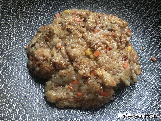 包子|天冷了早餐不用早起，15分钟搞定，好吃又耐饿，比包子馒头还香