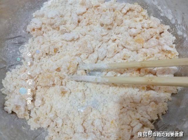 做法|小零食别买着吃了，学会这样做，外酥里糯，咬一口满嘴香