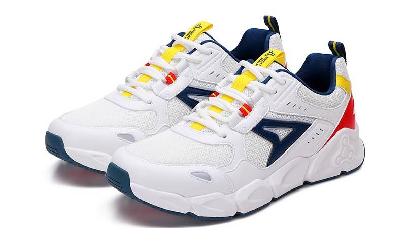 整体|雨季来了不要慌，穿搭好物用起来，出行干爽舒适还显气质！