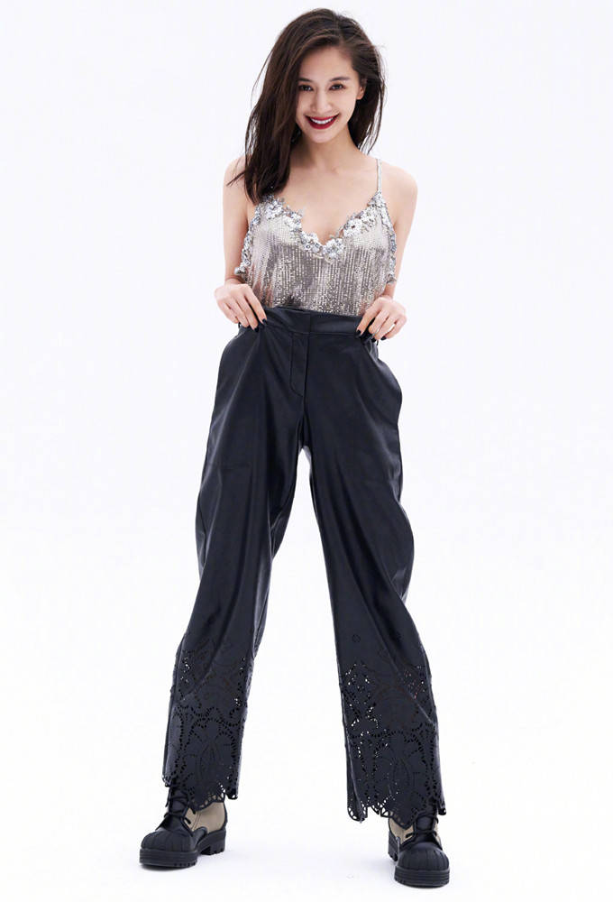 小个子|王子文确定只有159?衬衫不穿却系在腰间强调腰线,看着腿真长