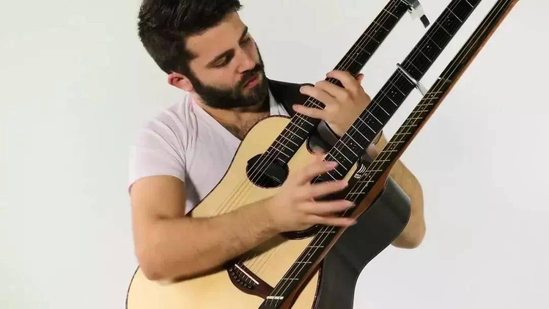 吉他| 三头吉他,你一定没见过!