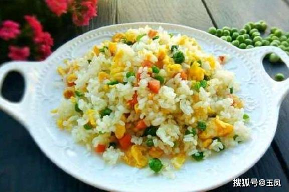 时间|给你10000块，让你半年只能吃一种早餐，我猜你选图一