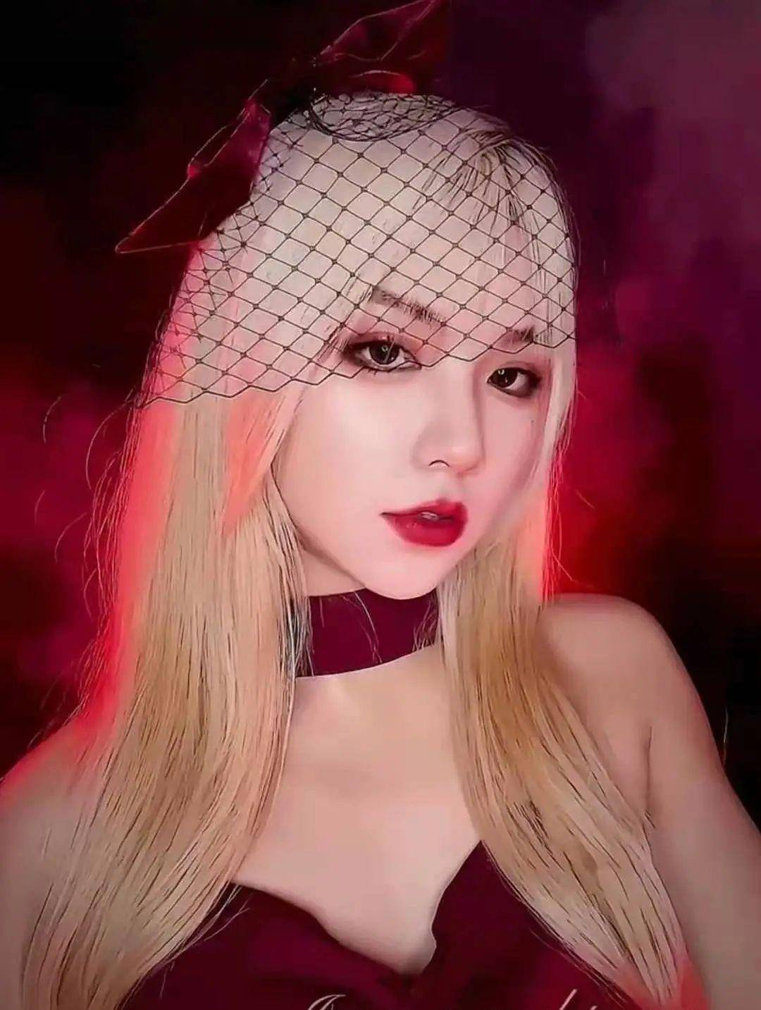 sama|软萌、御姐1秒切换！刀小刀的变装秀，你找到“正确”打开方式了吗？